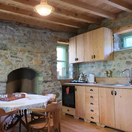 Menekse Апартаменты *